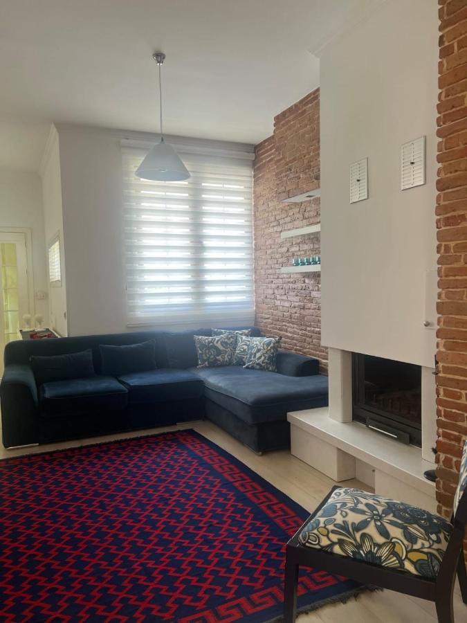 Foleza Apartment Korce Exterior photo
